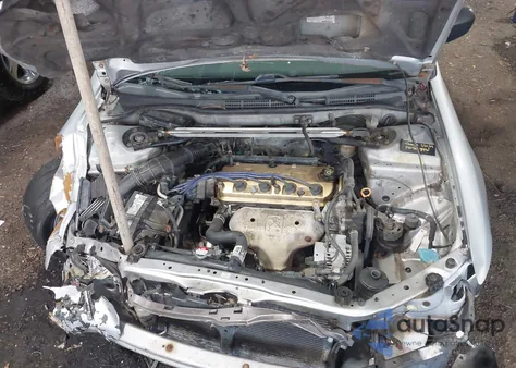 2001 Honda Accord 2.3 Dx from USA, damaged, VIN 1HGCF85481A105064